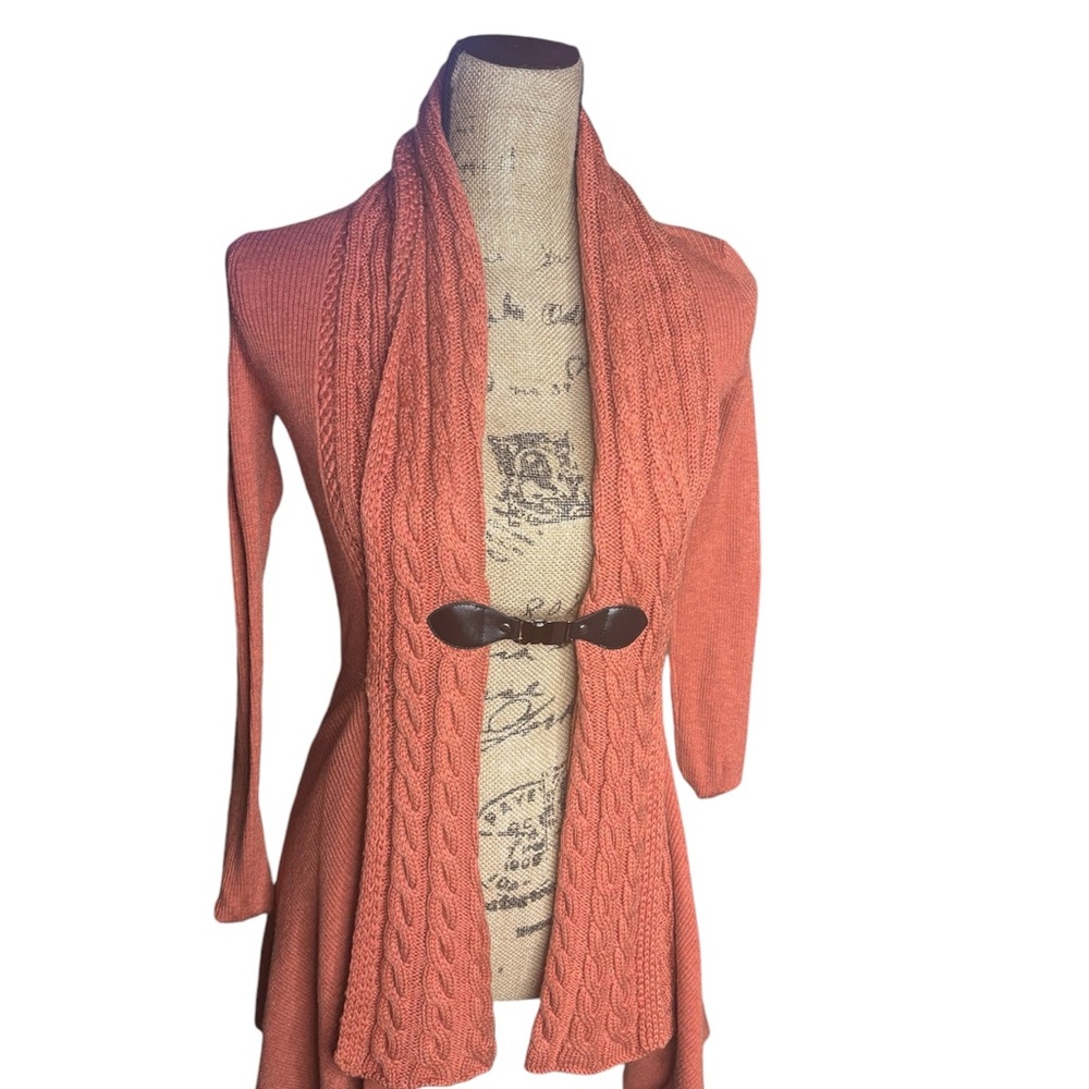 Women's Patty Boutik Rust Sweater with Cable Knit